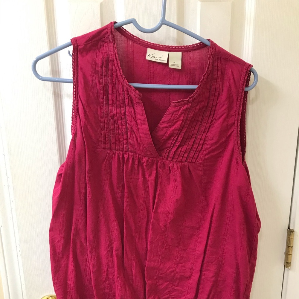 Sleeveless top